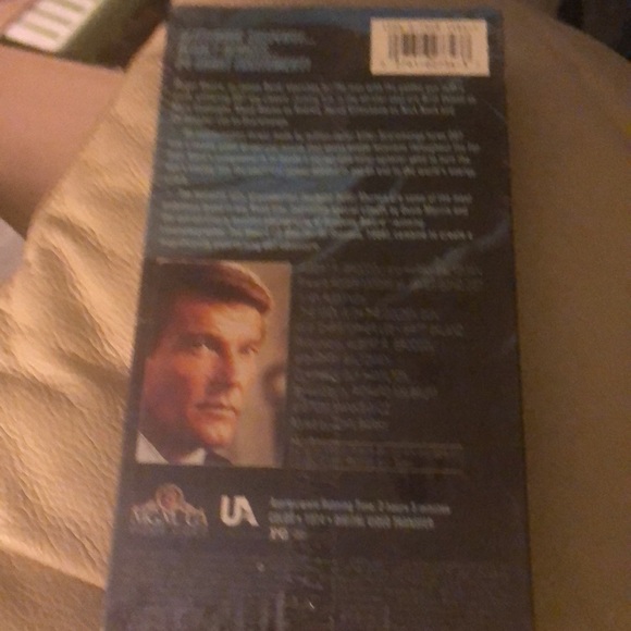 James Bond 007: “The Man with the Golden Gun” - 1974 - New! - Picture 2 of 6